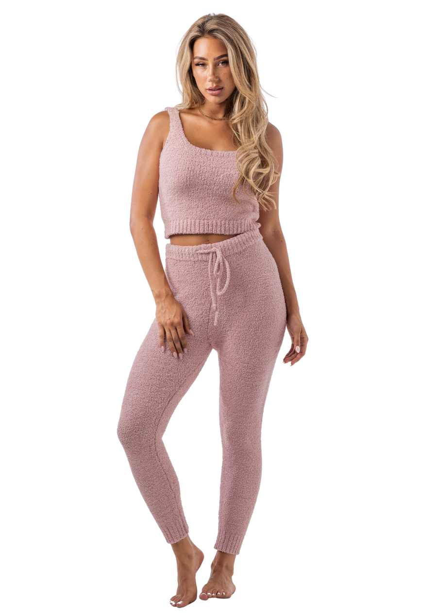 PLUS SIZE LOUNGEWEAR